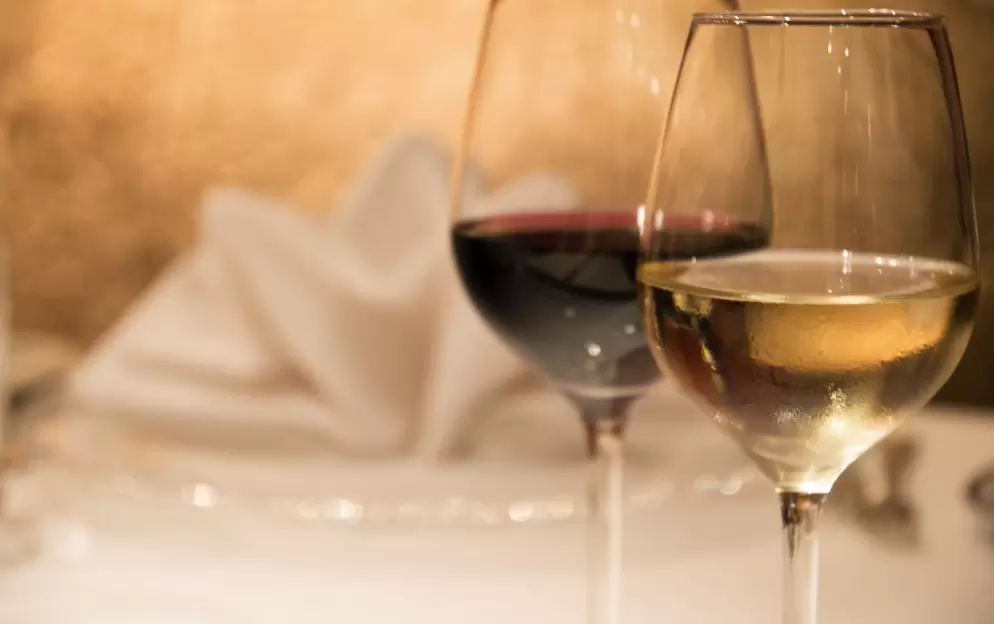 SeaDream Yacht Club, Wine & Spirits 1.jpg